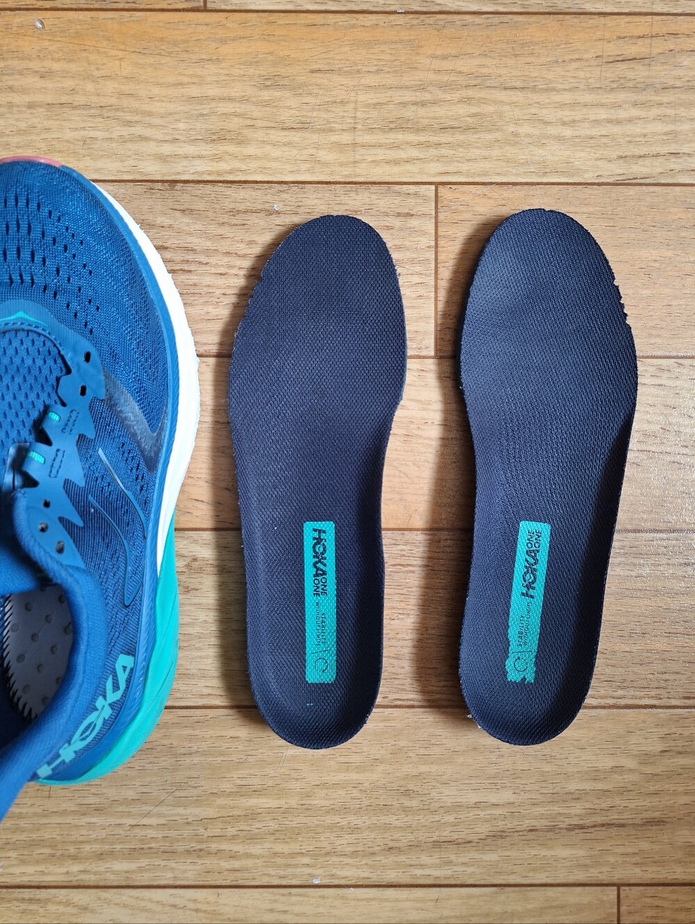 Hoka Arahi 5 Women's Vallarta Blue / Atlantis Size 9B - Picture 8 of 15